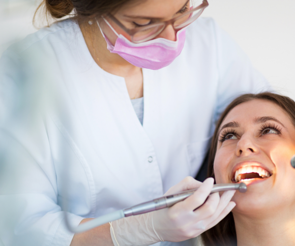 porque-devo-ir-ao-dentista-regularmente